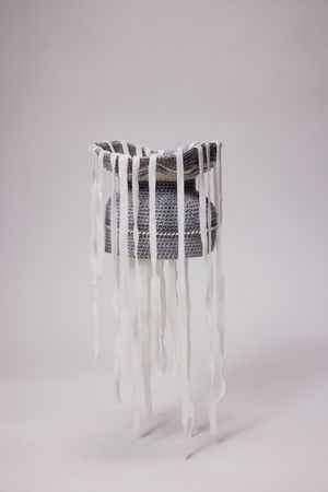 minigonnavase grey floating