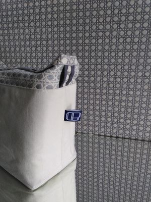 wiener geflecht tote bag midi grey insideout